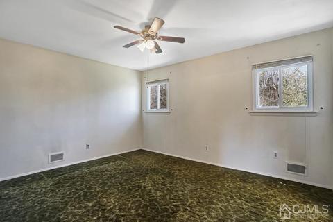123 Lee Dr, Middlesex, NJ 08846 photo 16