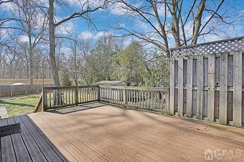 123 Lee Dr, Middlesex, NJ 08846 photo 25