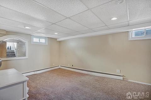 518 Clinton Ave, Middlesex, NJ 08846 photo 19