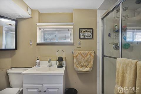 518 Clinton Ave, Middlesex, NJ 08846 photo 20