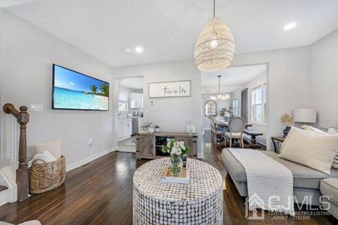 211 Stephenson Ave, Middlesex, NJ 08846 photo 8