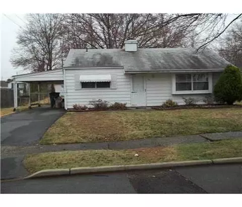 39 Kenmore Rd, Edison, NJ 08817 photo 3