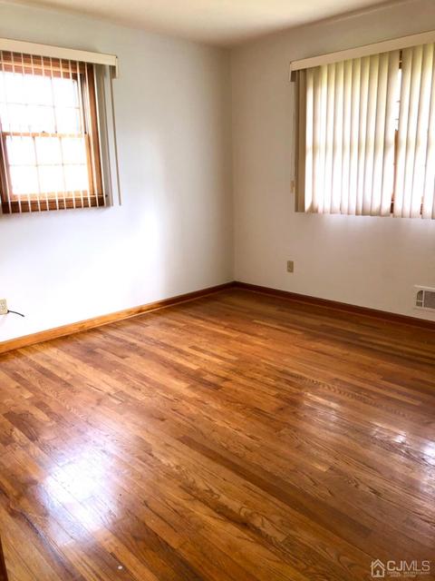 214 W Maple Ave, Bound Brook, NJ 08805 photo 12