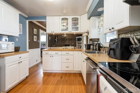 308 Greene Ave, Middlesex, NJ 08846 photo 8