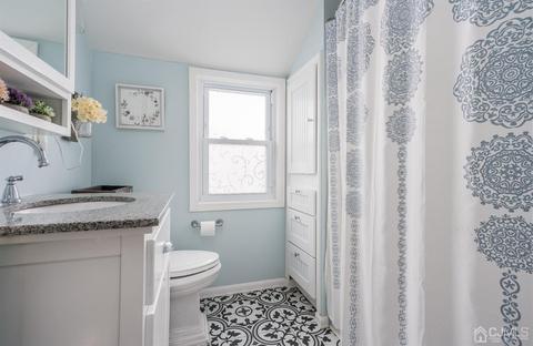 308 Greene Ave, Middlesex, NJ 08846 photo 15
