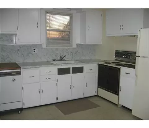 34 Westervelt Ave, Edison, NJ 08817 photo 4
