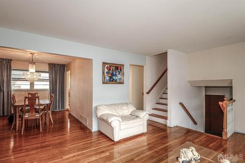 35 Eileen Way, Edison, NJ 08837 photo 10