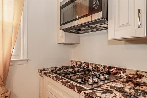 35 Eileen Way, Edison, NJ 08837 photo 16