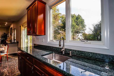 2 Peru St, Edison, NJ 08820 photo 16