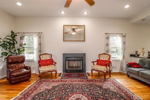 2 Peru St, Edison, NJ 08820 photo 11