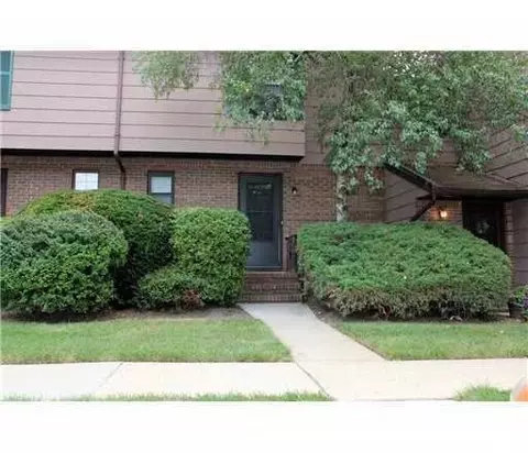 6 Pheasant Run, Edison, NJ 08820 photo 1