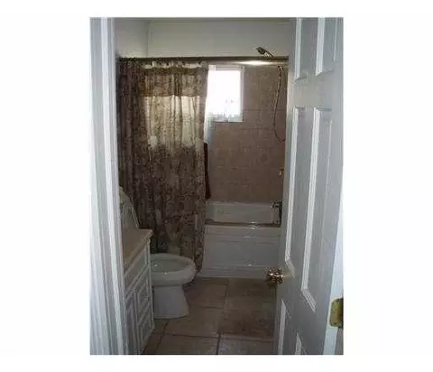 52 Main St, Edison, NJ 08837 photo 9