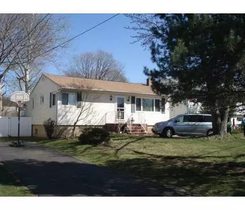 52 Main St, Edison, NJ 08837 photo 1