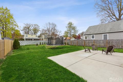 446 3rd St, Dunellen, NJ 08812 photo 4