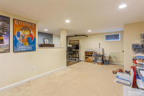 446 3rd St, Dunellen, NJ 08812 photo 15