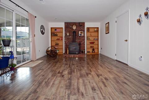 9 Shearn Dr, Middlesex, NJ 08846 photo 12