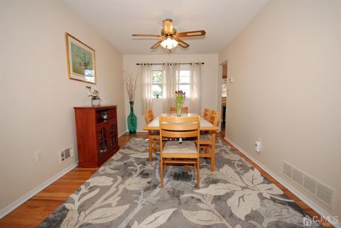 9 Shearn Dr, Middlesex, NJ 08846 photo 7