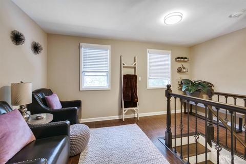 562 Cook Ave, Middlesex, NJ 08846 photo 14