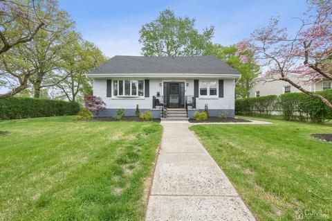 562 Cook Ave, Middlesex, NJ 08846 photo 1