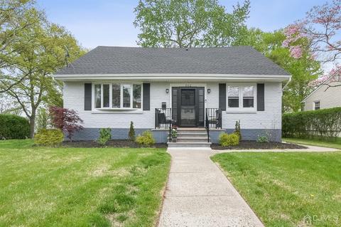 562 Cook Ave, Middlesex, NJ 08846 photo 2