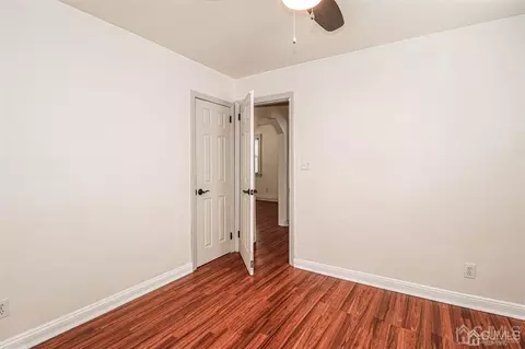 22 Fox Rd, Edison, NJ 08817 photo 20