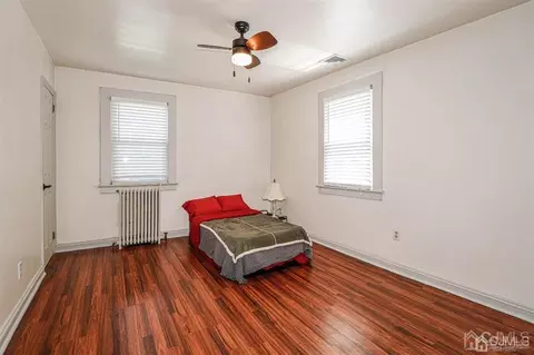 22 Fox Rd, Edison, NJ 08817 photo 17