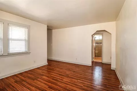 22 Fox Rd, Edison, NJ 08817 photo 8