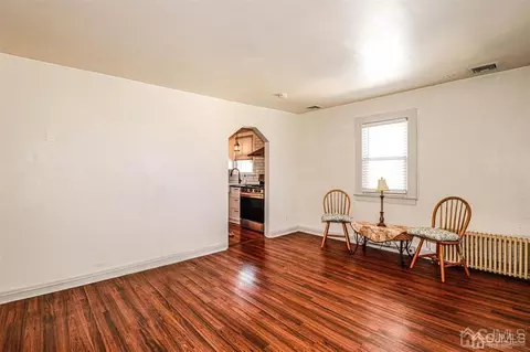 22 Fox Rd, Edison, NJ 08817 photo 6