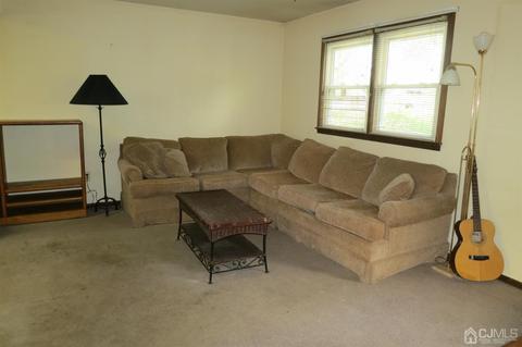 136 Coleman St, Middlesex, NJ 08846 photo 11