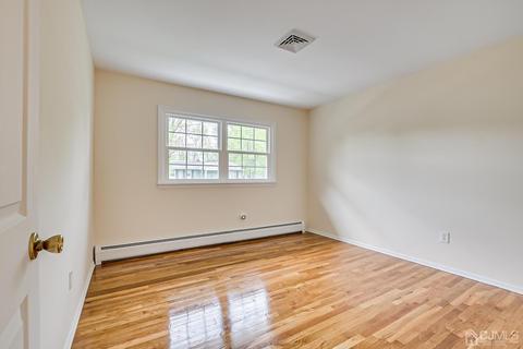 8 Eagle Rd, Edison, NJ 08820 photo 15