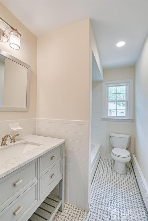 8 Eagle Rd, Edison, NJ 08820 photo 17