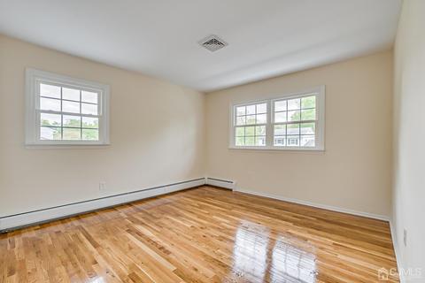 8 Eagle Rd, Edison, NJ 08820 photo 14