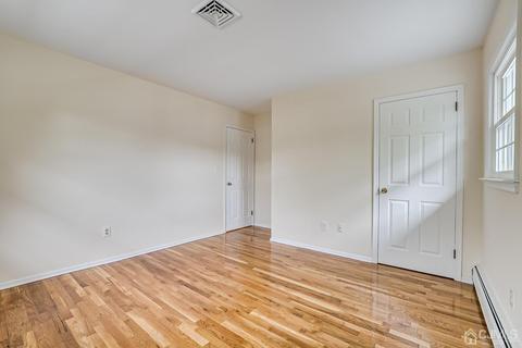 8 Eagle Rd, Edison, NJ 08820 photo 13