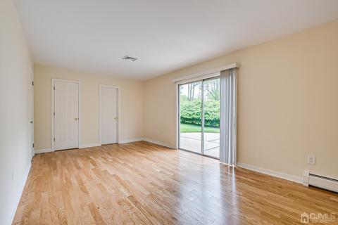 8 Eagle Rd, Edison, NJ 08820 photo 18