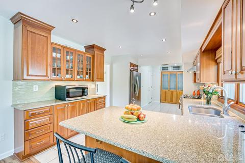 9 Wakefield Dr, Edison, NJ 08820 photo 15