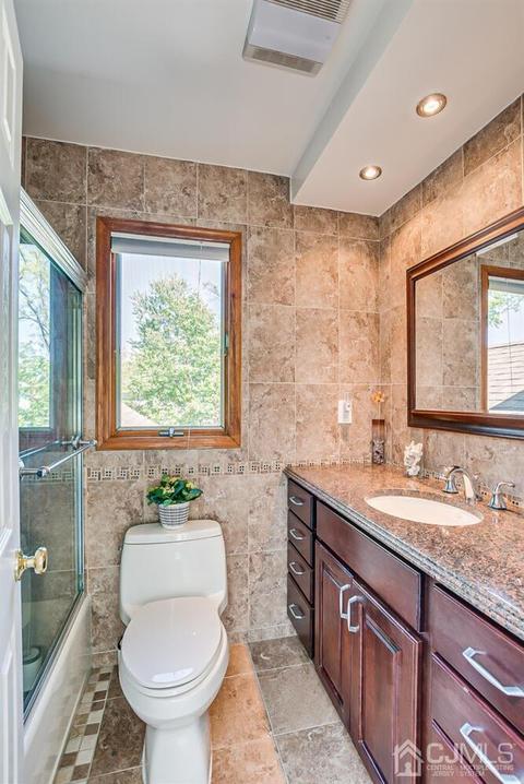 9 Wakefield Dr, Edison, NJ 08820 photo 44