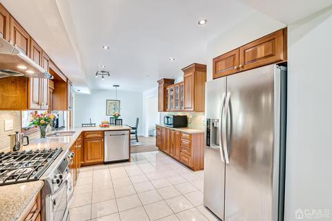 9 Wakefield Dr, Edison, NJ 08820 photo 19