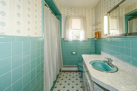 20 Benjamin St, Clark, NJ 07066 photo 14