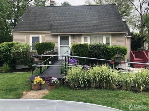 744 Drake Ave, Middlesex, NJ 08846 photo 1