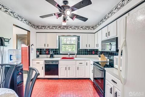 40 Fox Rd, Edison, NJ 08817 photo 15