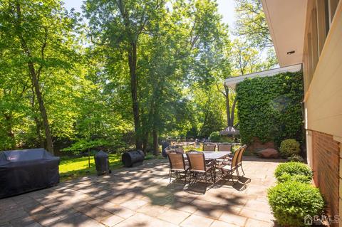 8 Hamlin Rd, Edison, NJ 08817 photo 7