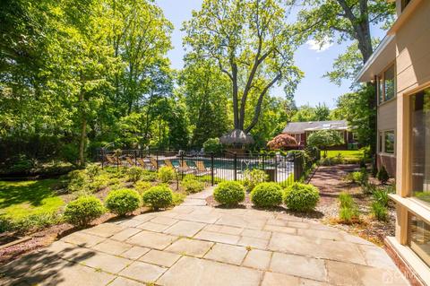 8 Hamlin Rd, Edison, NJ 08817 photo 9