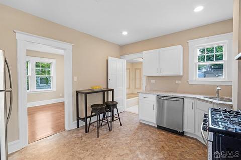 439 Union Ave, Middlesex, NJ 08846 photo 13