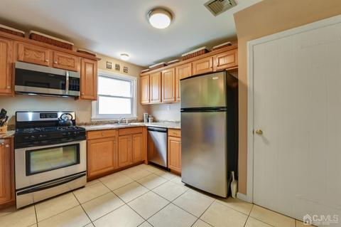 75 Ramsey Rd, Middlesex, NJ 08846 photo 10