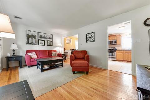 75 Ramsey Rd, Middlesex, NJ 08846 photo 6