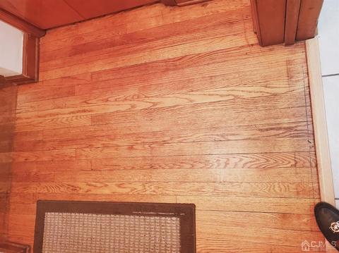 2 Center Ave, Parlin, NJ 08859 photo 10