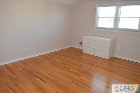 29 Warwick Rd, Edison, NJ 08820 photo 20