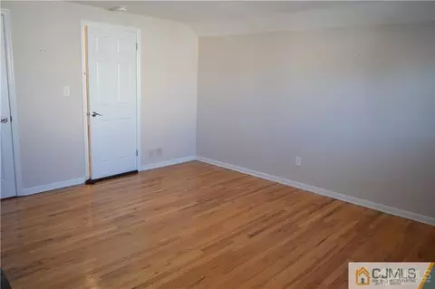 29 Warwick Rd, Edison, NJ 08820 photo 21