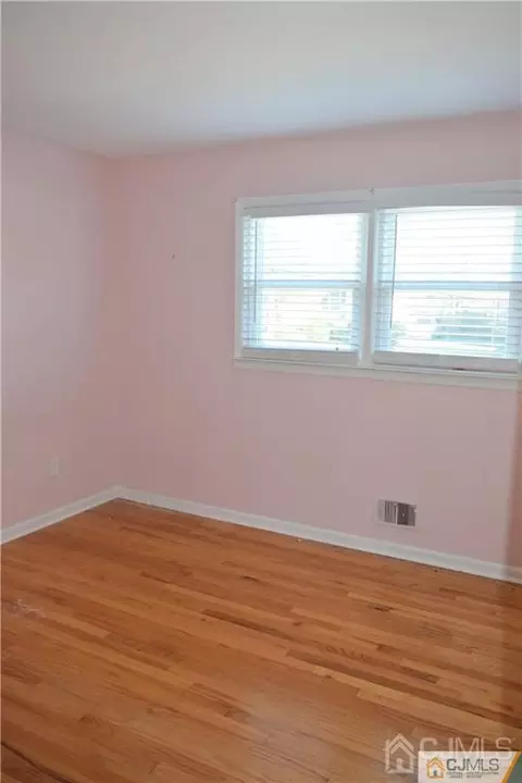 29 Warwick Rd, Edison, NJ 08820 photo 14