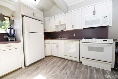 236 Bloomfield Ave, Nutley, NJ 07110 photo 4